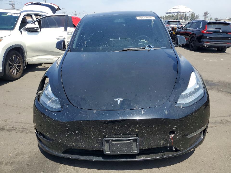 Photo 5 from auction – 2021 TESLA MODEL Y with VIN 5YJYGAEE5MF299680