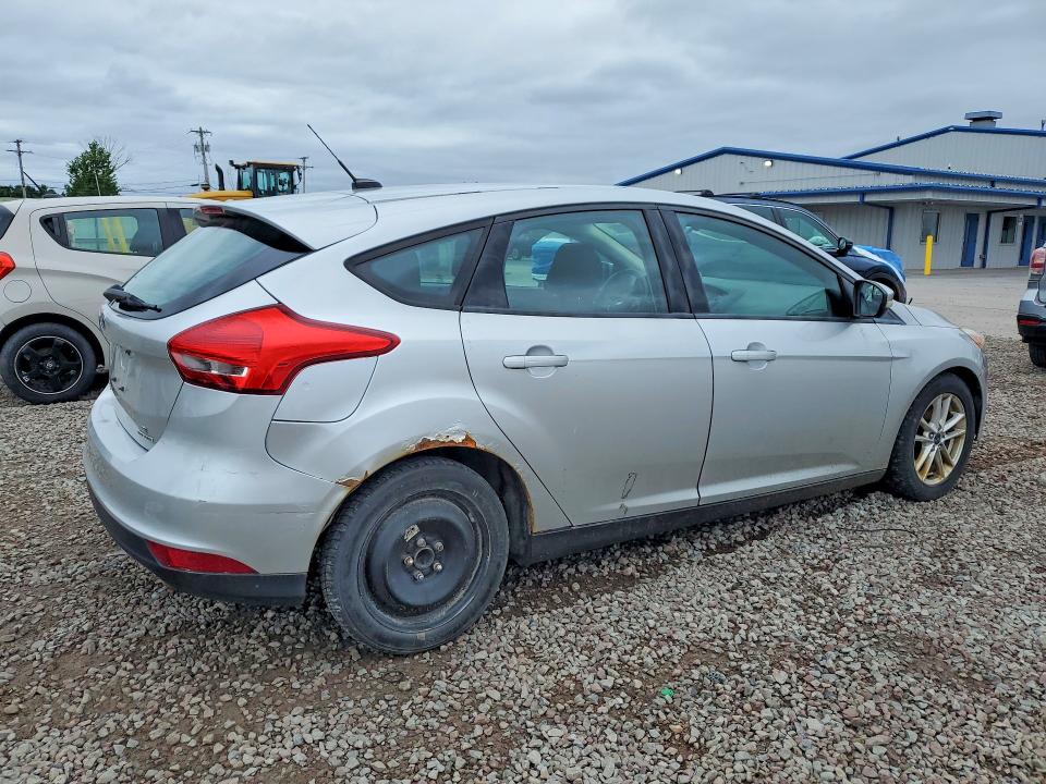 Photo 3 from auction – 2016 FORD FOCUS with VIN 1FADP3K29GL291030