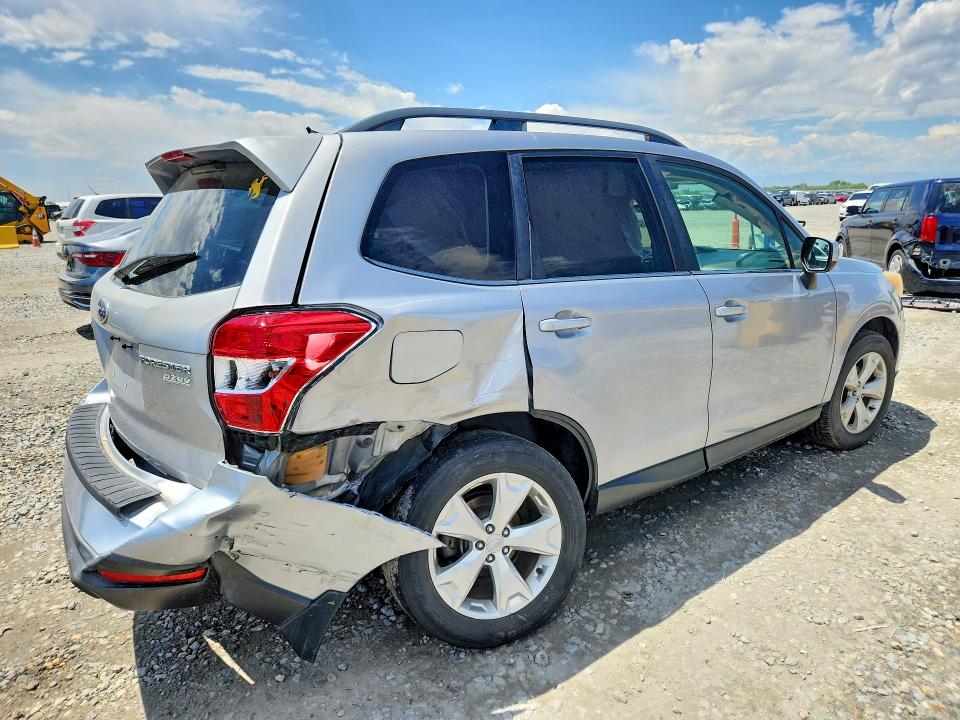 Photo 3 from auction – 2014 SUBARU FORESTER with VIN JF2SJAJC1EH556283
