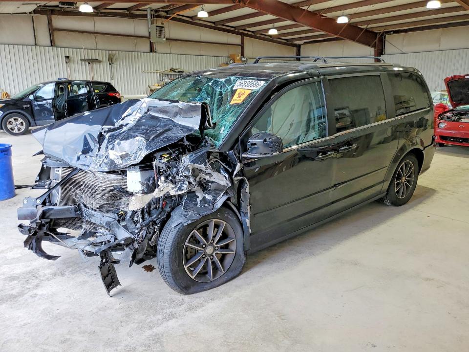 DODGE GRAND CARAVAN 2017 with VIN 2C4RDGCG2HR848007 - Photo from auction