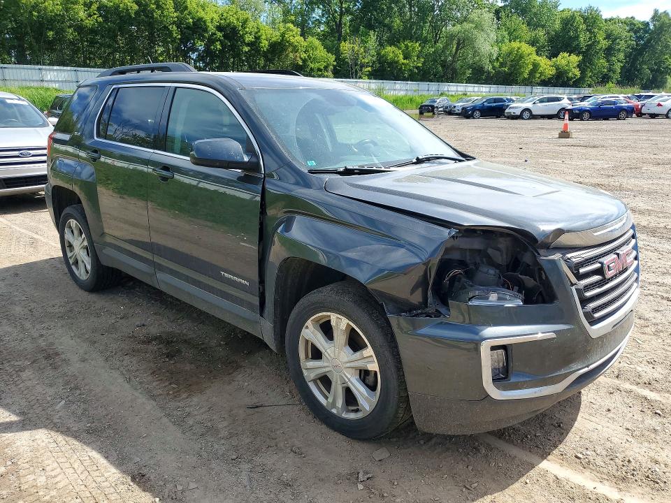 Photo 4 from auction – 2017 GMC TERRAIN with VIN 2GKALNEK8H6335940