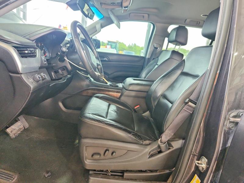 Photo 7 from auction – 2017 CHEVROLET SUBURBAN with VIN 1GNSKHKC5HR223934