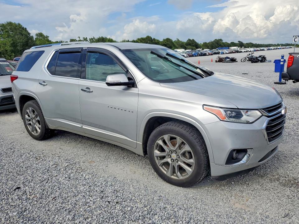Photo 4 from auction – 2018 CHEVROLET TRAVERSE with VIN 1GNERKKW4JJ215506