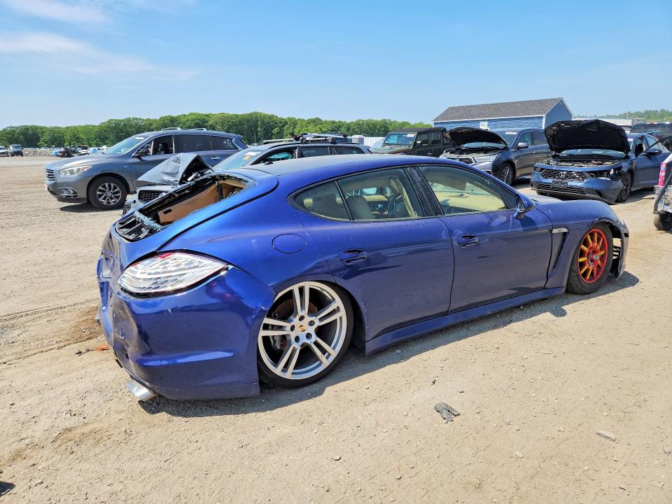 Photo 3 from auction – 2012 PORSCHE PANAMERA with VIN WP0AA2A77CL014618