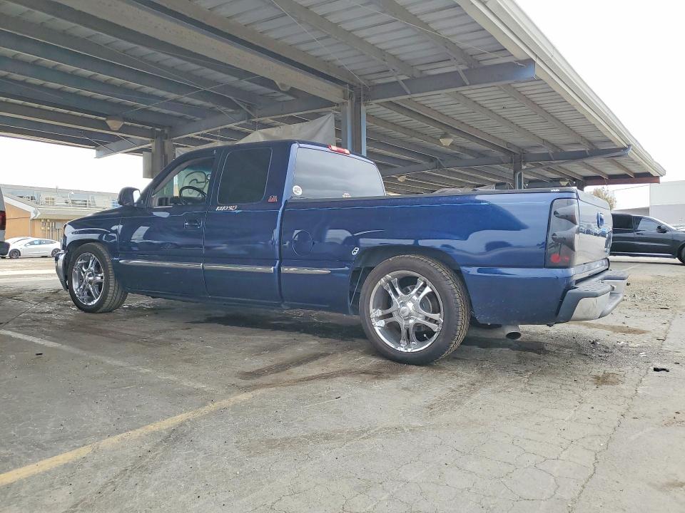 Photo 2 from auction – 2000 GMC NEW SIERRA with VIN 2GTEC19T5Y1274729
