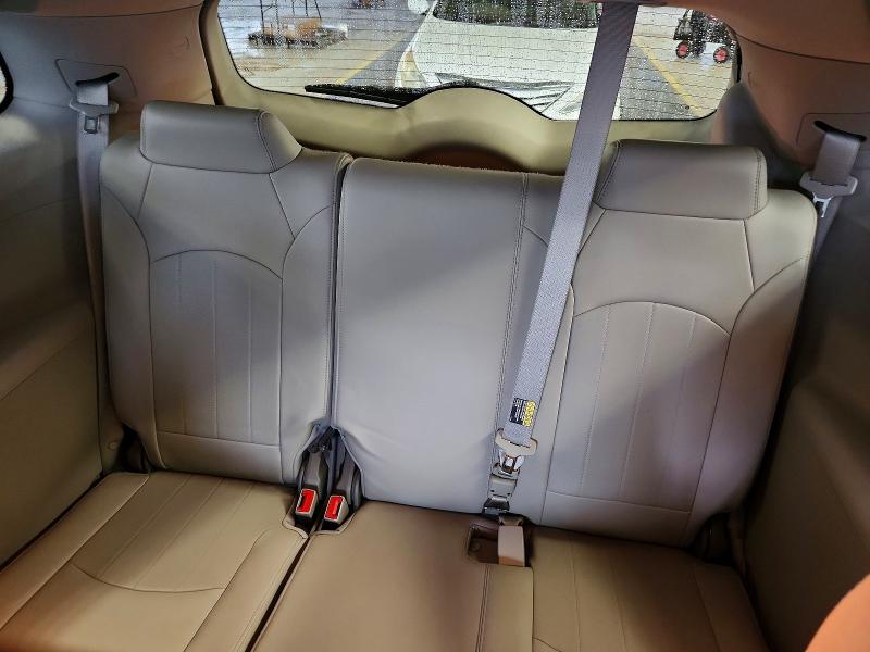 Photo 10 from auction – 2017 BUICK ENCLAVE with VIN 5GAKRBKD6HJ266253