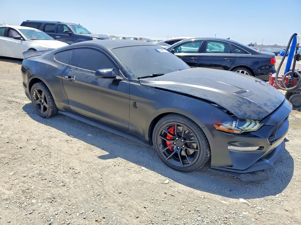 Photo 4 from auction – 2019 FORD MUSTANG with VIN 1FA6P8CFXK5169264