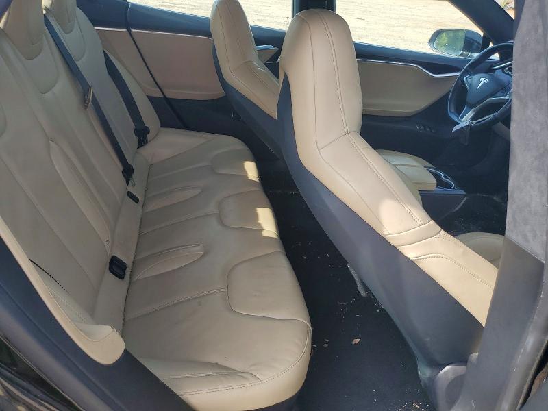 Photo 10 from auction – 2015 TESLA MODEL S with VIN 5YJSA1E2XFF112806