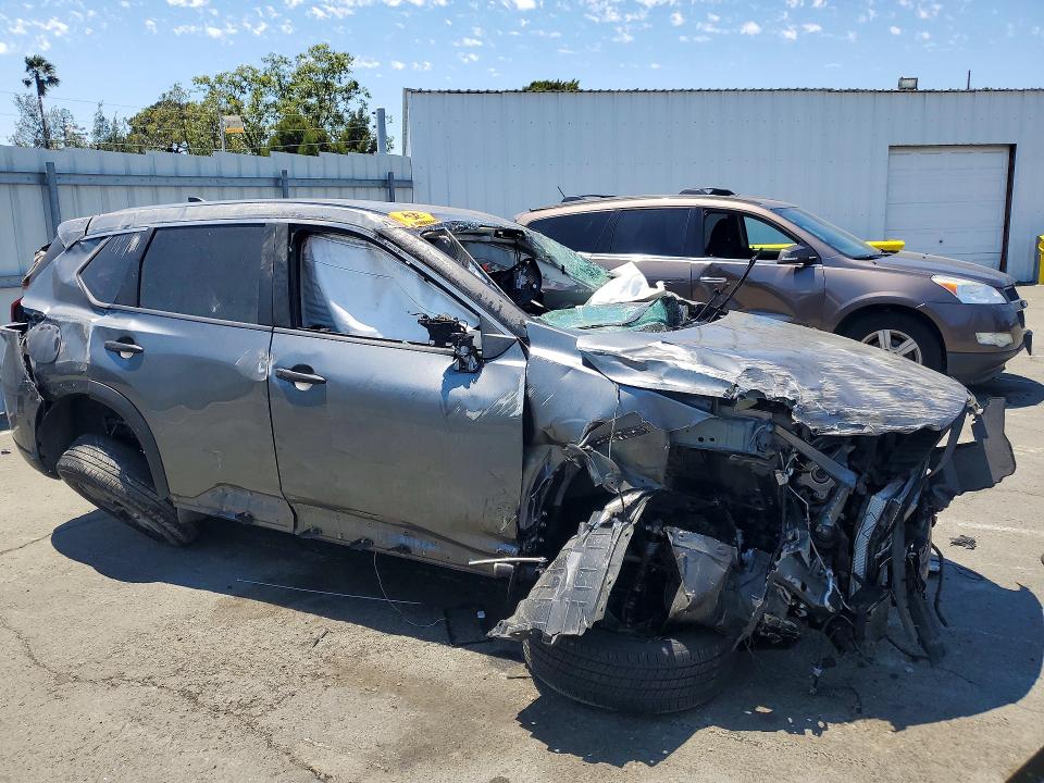 Photo 4 from auction – 2024 NISSAN ROGUE with VIN 5N1BT3AA8RC707704