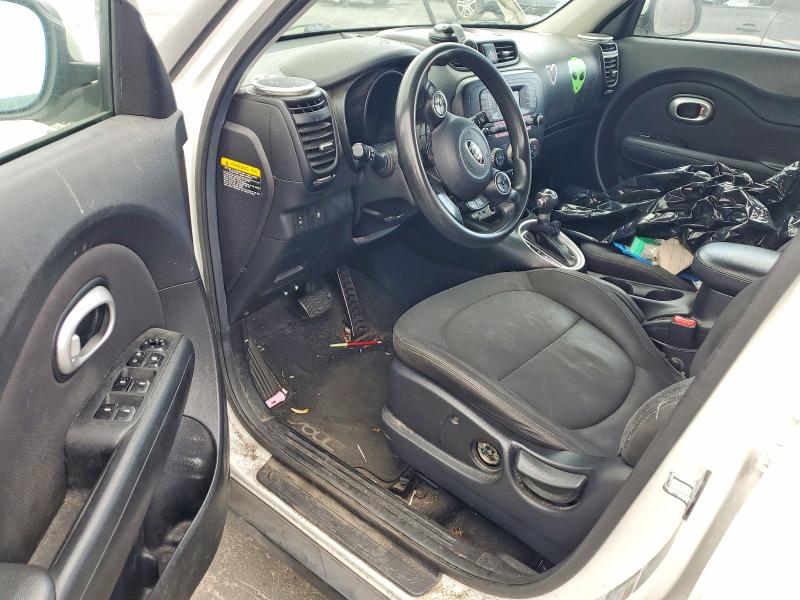 Photo 8 from auction – 2015 KIA SOUL with VIN KNDJN2A21F7137658