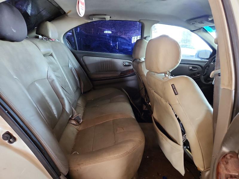 Photo 10 from auction – 2000 INFINITI I30 with VIN JNKCA31A7YT100981