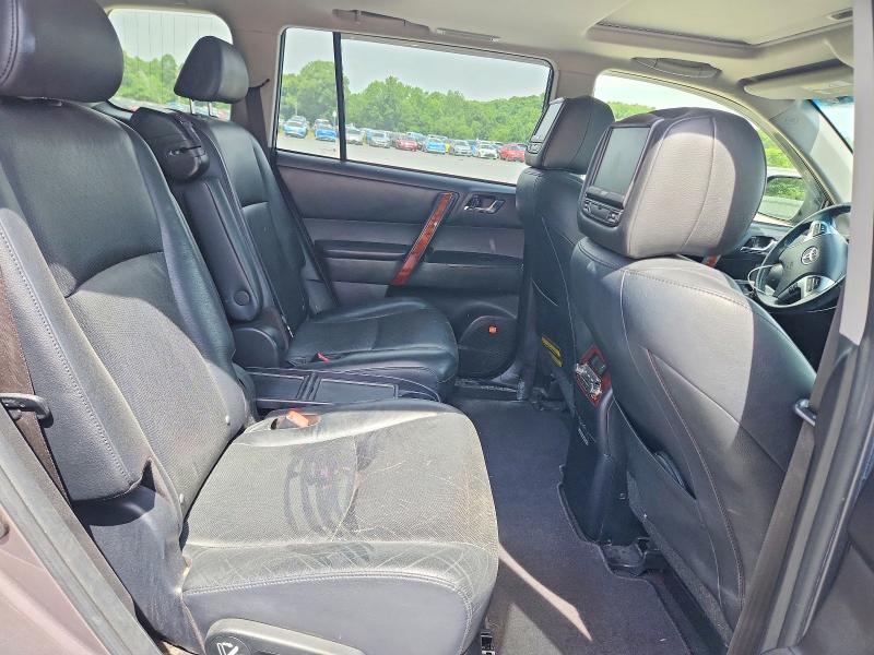 Photo 11 from auction – 2012 TOYOTA HIGHLANDER with VIN JTEDC3EH8C2008019
