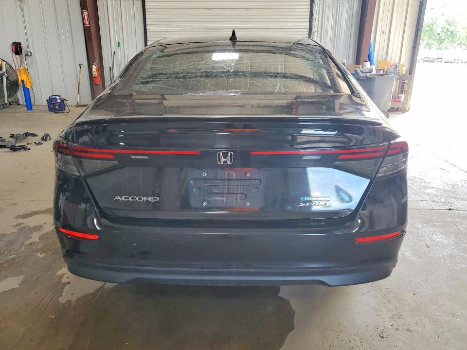 Photo 6 from auction – 2023 HONDA ACCORD with VIN 1HGCY2F52PA040221
