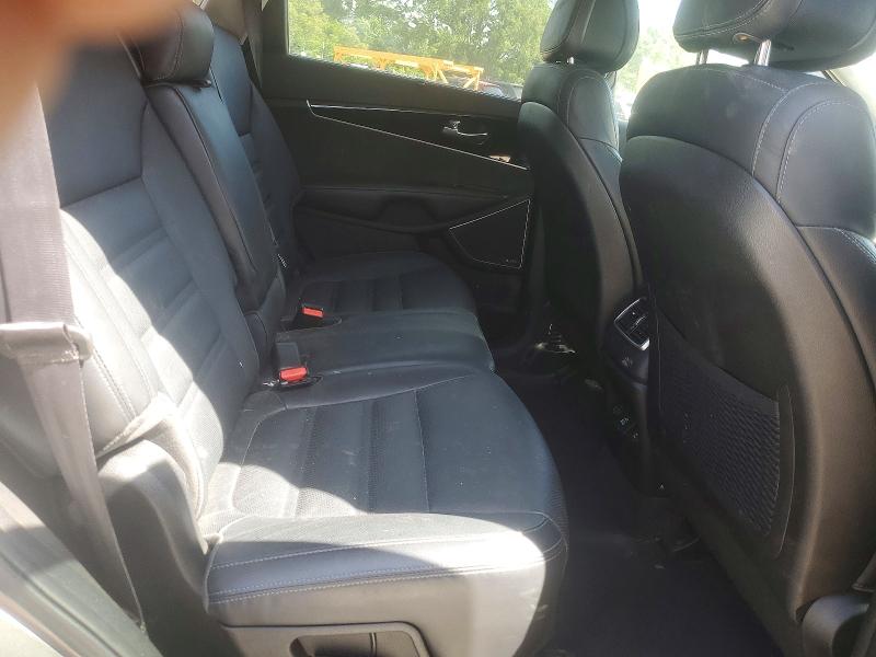 Photo 11 from auction – 2016 KIA SORENTO with VIN 5XYPKDA50GG081452