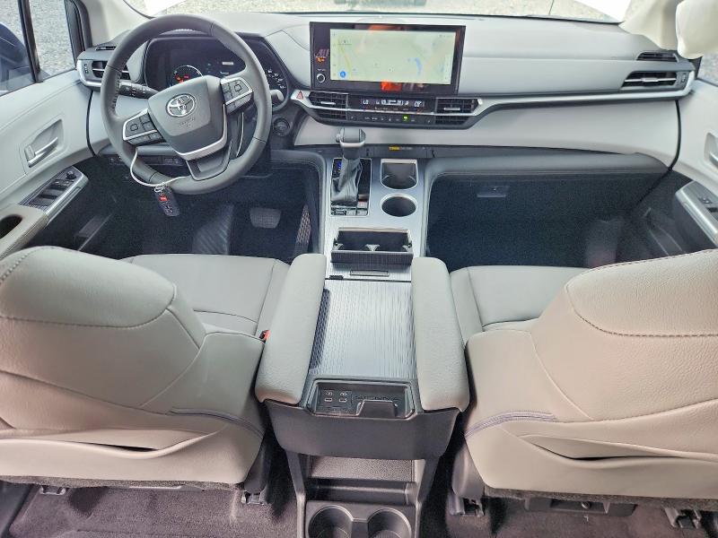 Foto 8 de la subasta – 2026 TOYOTA SIENNA con VIN 5TDYRKEC1TS325720