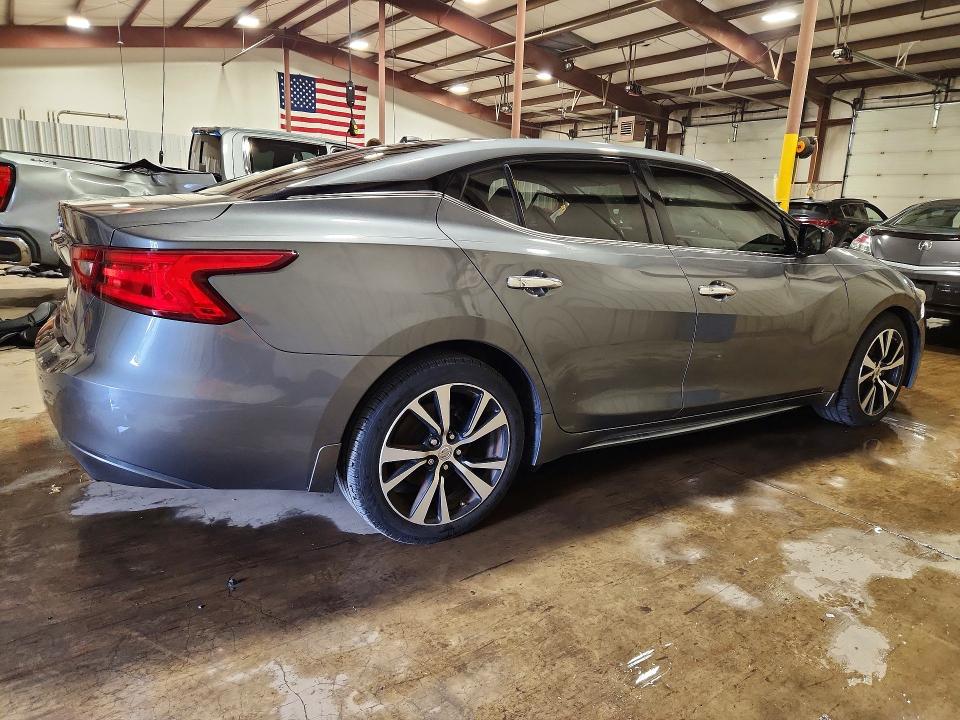 Photo 3 from auction – 2018 NISSAN MAXIMA with VIN 1N4AA6AP3JC399413