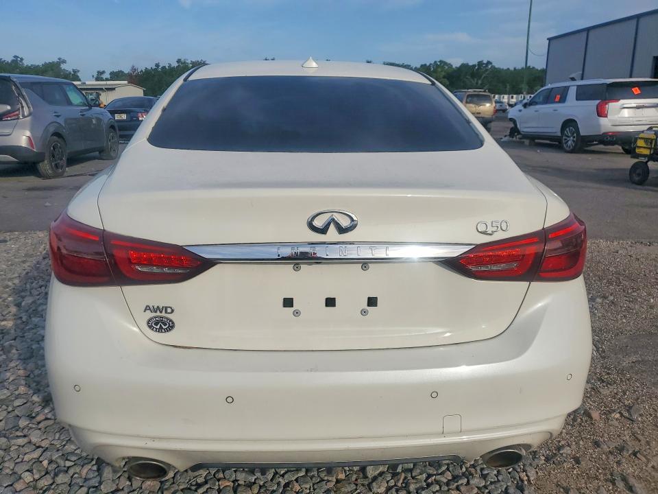 Photo 6 from auction – 2021 INFINITI Q50 with VIN JN1EV7BR7MM753571