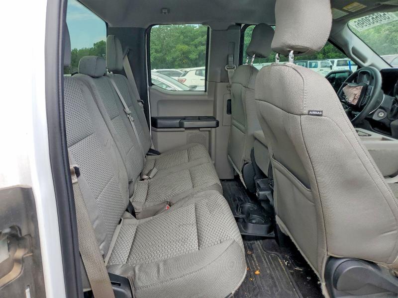 Photo 10 from auction – 2016 FORD F150 with VIN 1FTFX1EF3GKE85841