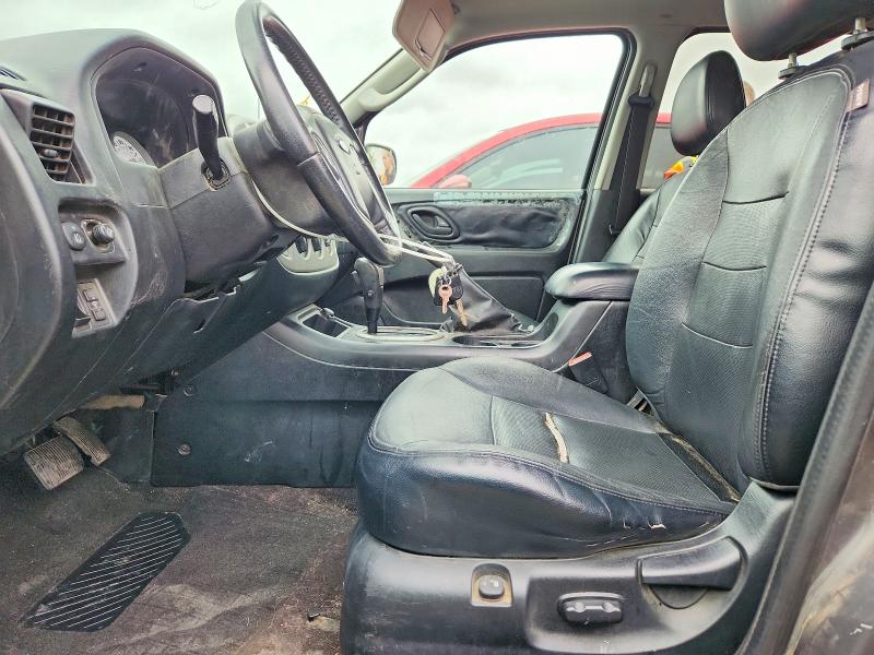 Photo 7 from auction – 2006 FORD ESCAPE with VIN 1FMCU94156KA17927