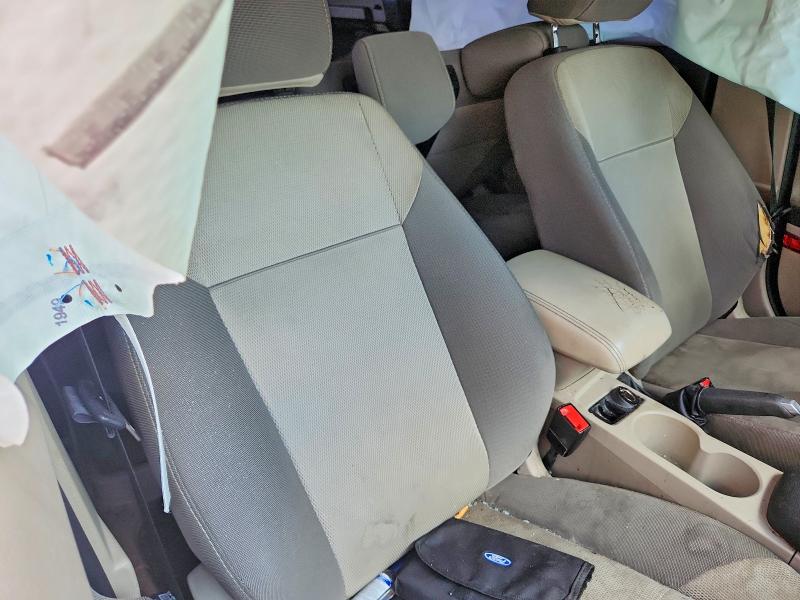 Photo 10 from auction – 2014 FORD FOCUS with VIN 1FADP3K27EL102940