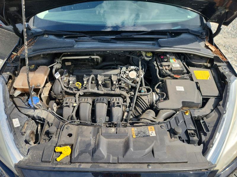 Photo 11 from auction – 2016 FORD FOCUS with VIN 1FADP3K26GL375922