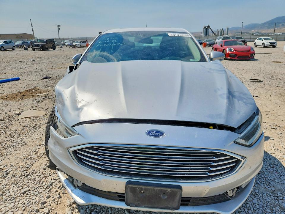 Photo 5 from auction – 2018 FORD FUSION with VIN 3FA6P0RU7JR234588