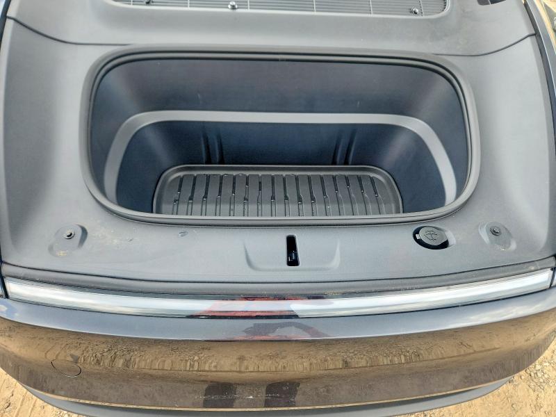 Zdjęcie 12 z aukcji – 2026 TESLA MODEL Y z VIN 7SAYGDEE2TA588080