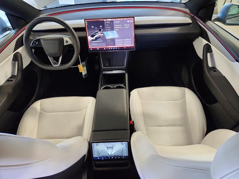 Photo 8 from auction – 2026 TESLA MODEL Y with VIN 7SAYGDED2TF585996