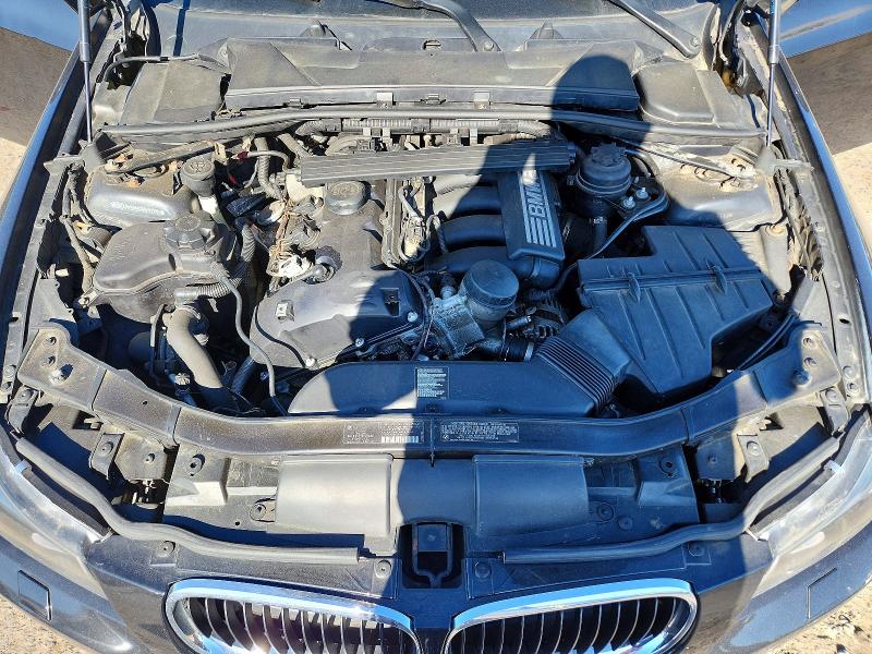 Photo 11 from auction – 2011 BMW 328 with VIN WBAPK5G56BNN80896