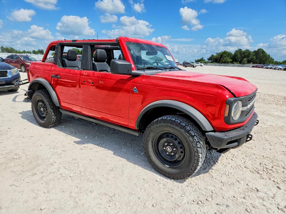 Photo 4 from auction – 2022 FORD BRONCO with VIN 1FMEE5BP8NLA86609