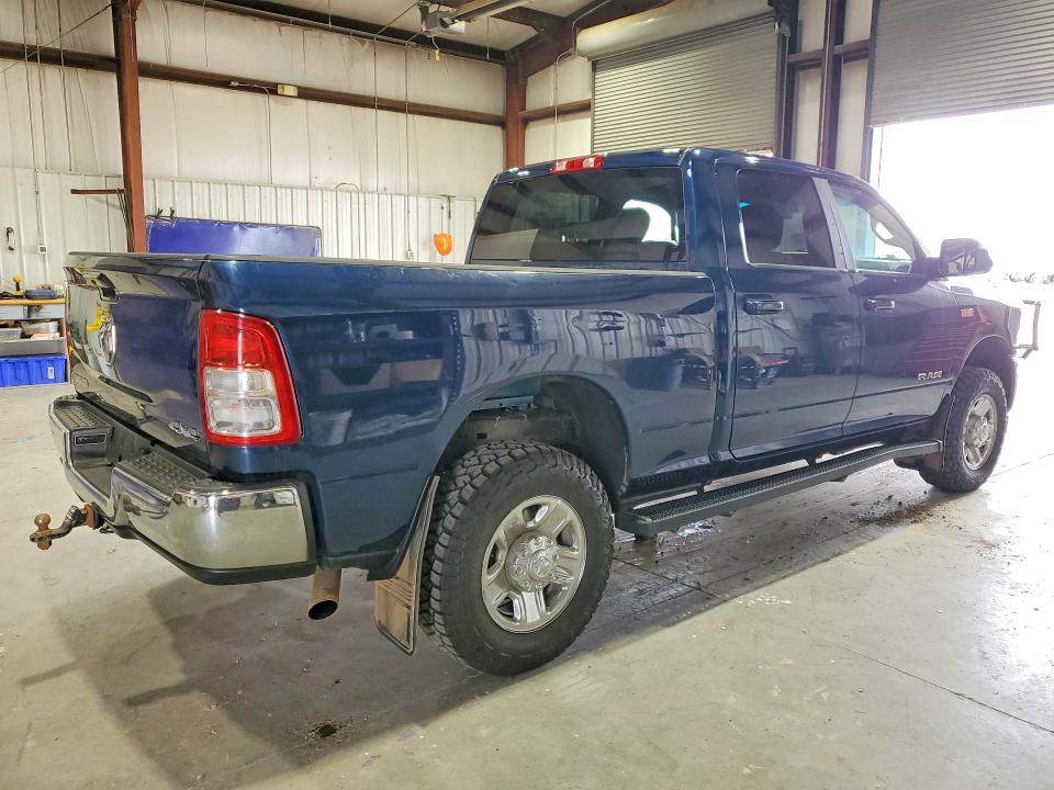 Photo 3 from auction – 2022 RAM 2500 with VIN 3C6UR5DJ8NG237806
