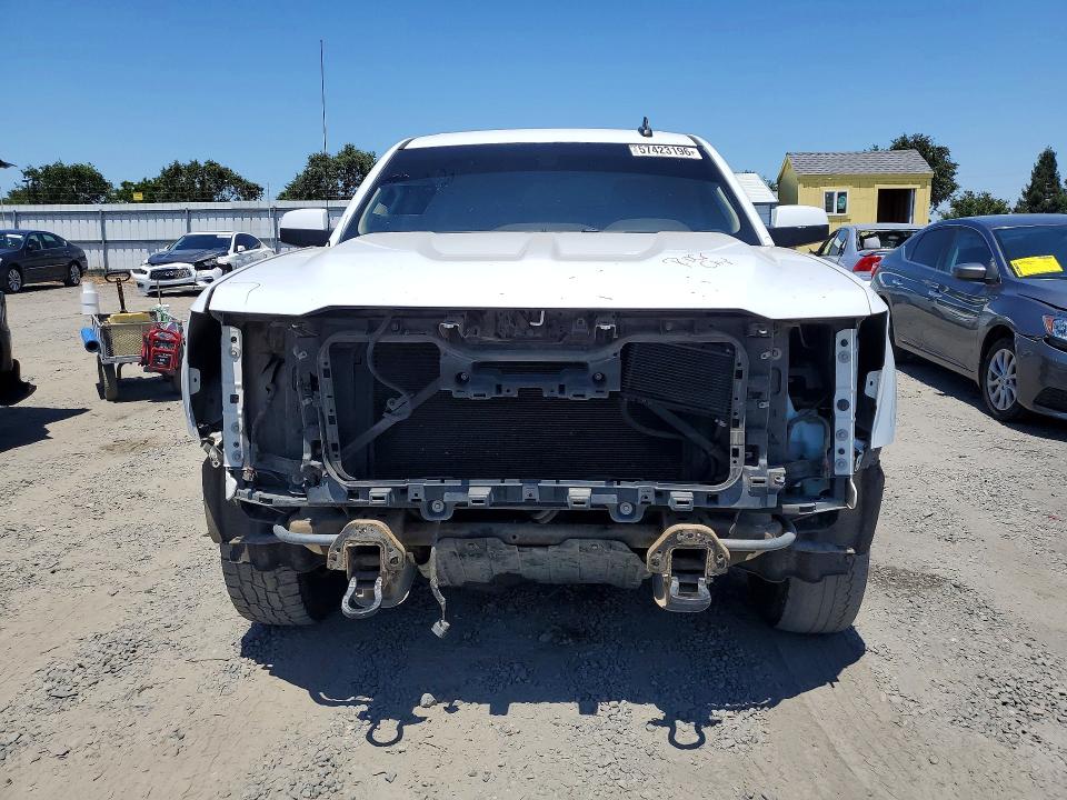 Photo 5 from auction – 2016 CHEVROLET SILVERADO with VIN 1GCVKREC1GZ238257
