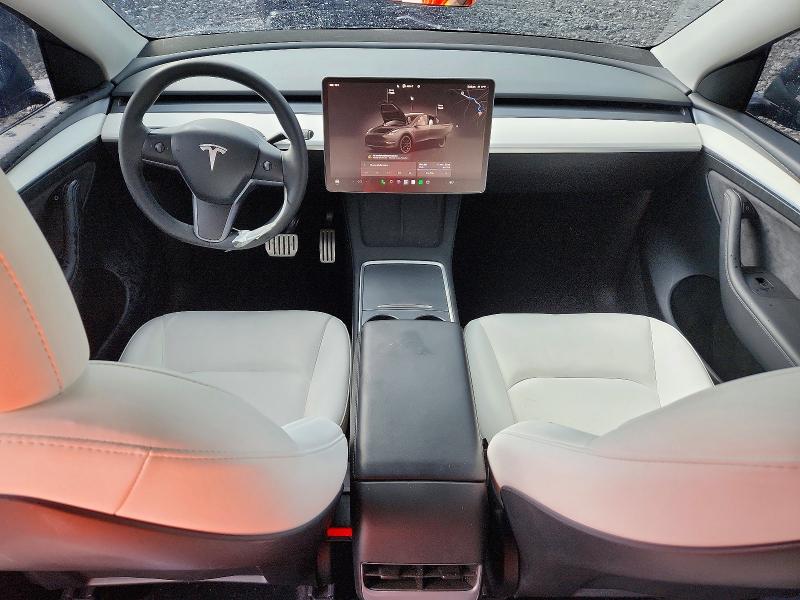 Photo 8 from auction – 2023 TESLA MODEL Y with VIN 7SAYGDEF8PF806850