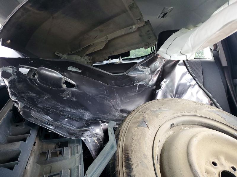 Photo 10 from auction – 2019 TOYOTA HIGHLANDER with VIN 5TDZARFH3KS042281