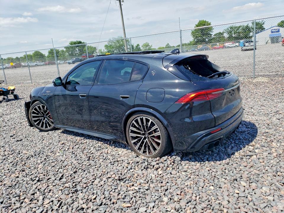 Photo 2 from auction – 2023 MASERATI GRECALE with VIN ZN682CVT6P7427894