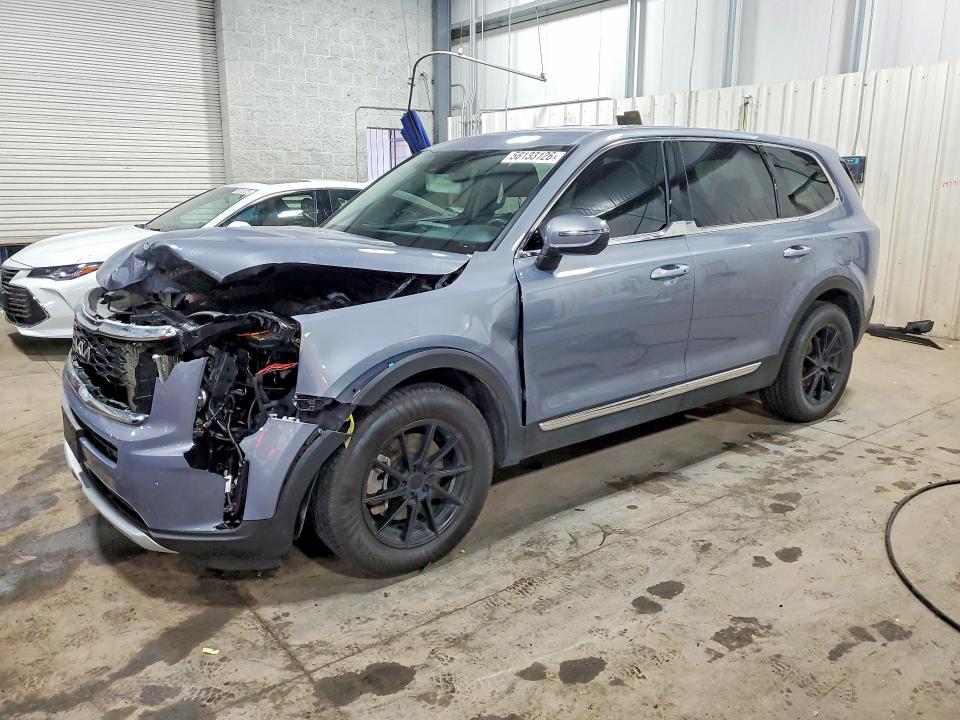 KIA TELLURIDE 2022 with VIN 5XYP2DHC6NG212725 - Photo from auction