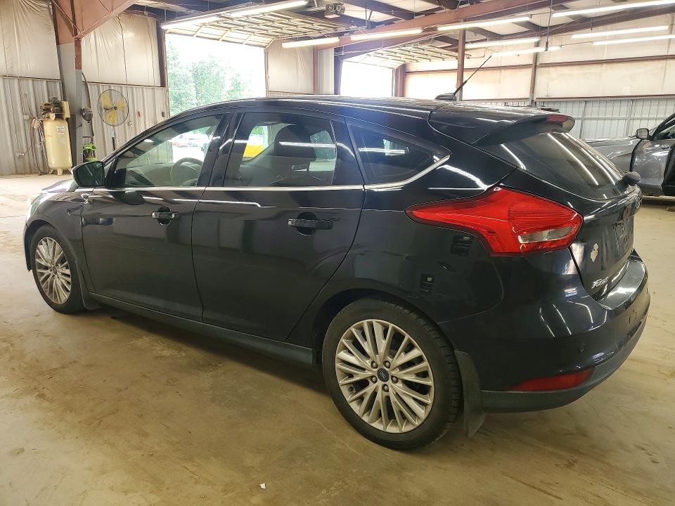 Photo 2 from auction – 2017 FORD FOCUS with VIN 1FADP3N2XHL233800