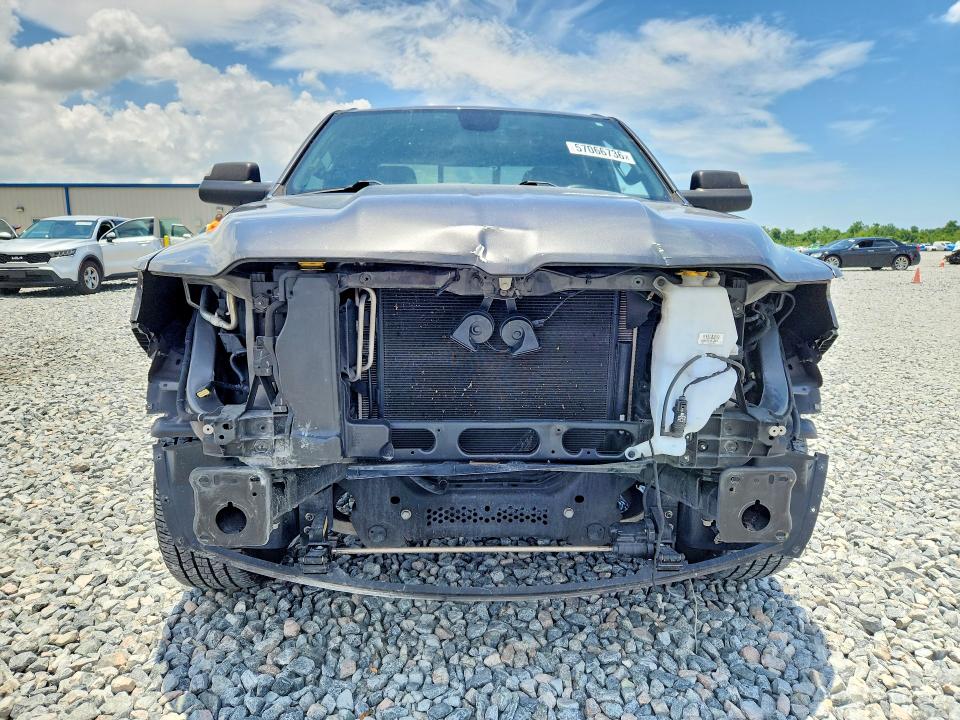 Photo 5 from auction – 2019 RAM 1500 with VIN 1C6RREBT3KN549304