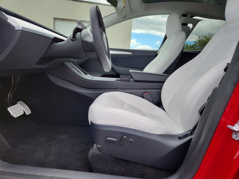 Photo 7 from auction – 2023 TESLA MODEL Y with VIN 7SAYGDEF9PF870489