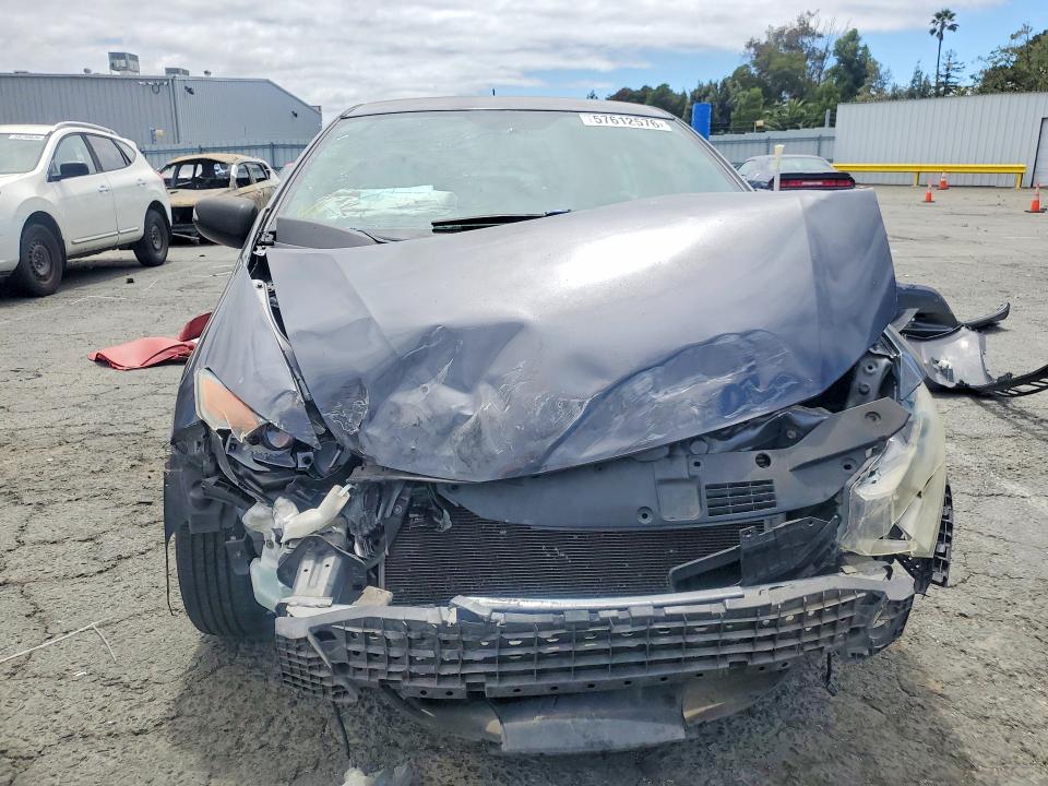Photo 5 from auction – 2010 HONDA INSIGHT with VIN JHMZE2H79AS010858