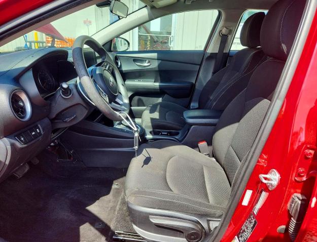 Photo 7 from auction – 2021 KIA FORTE with VIN 3KPF24AD4ME379675