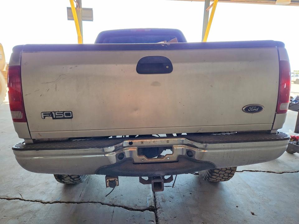 Photo 6 from auction – 2000 FORD F150 with VIN 2FTRX18L9YCB18575