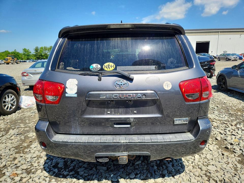 Photo 6 from auction – 2013 TOYOTA SEQUOIA with VIN 5TDBY5G15DS082730