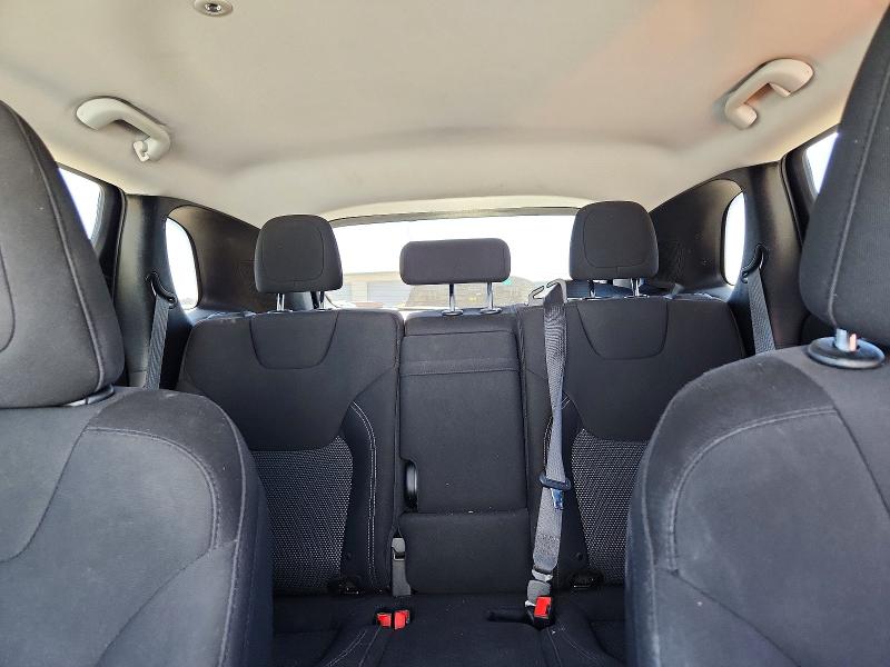 Photo 10 from auction – 2019 JEEP CHEROKEE with VIN 1C4PJLCB2KD308048