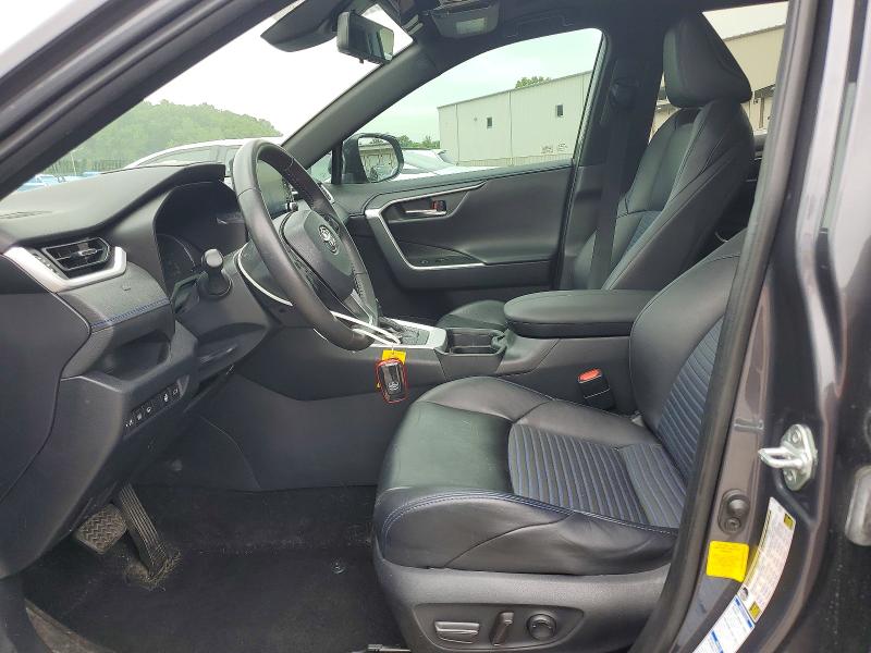 Photo 7 from auction – 2019 TOYOTA RAV4 with VIN 2T3EWRFV0KW038239
