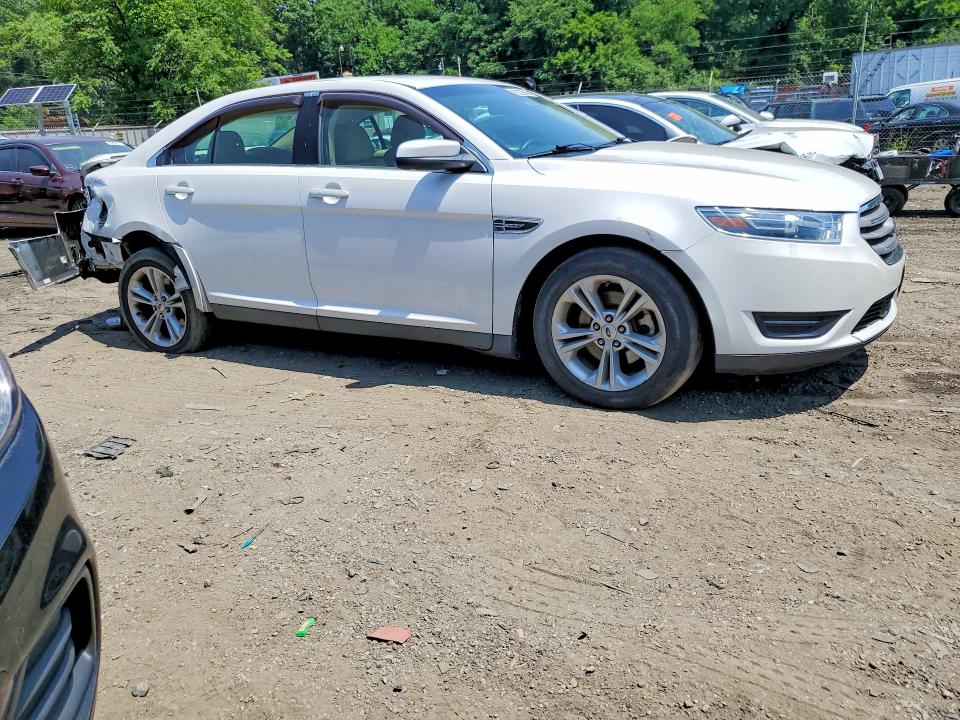 Photo 4 from auction – 2019 FORD TAURUS with VIN 1FAHP2E87KG102579
