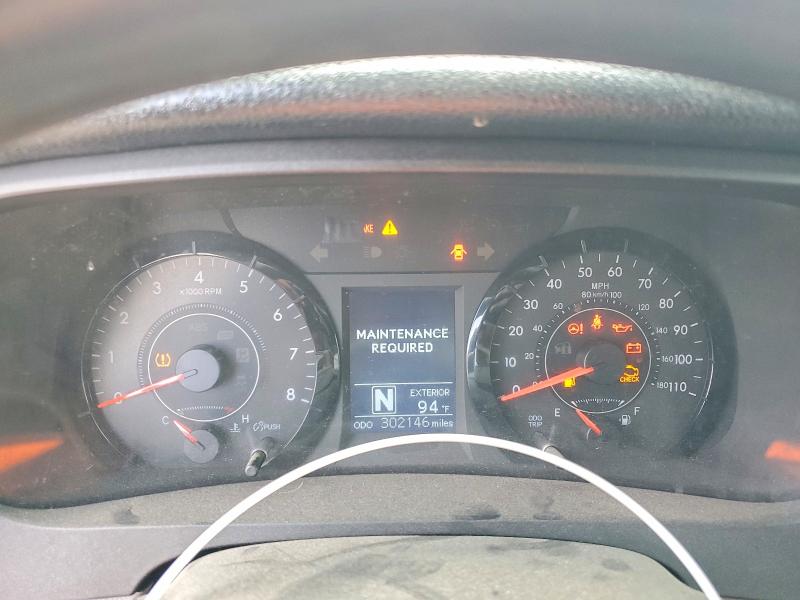 Photo 9 from auction – 2017 TOYOTA SIENNA with VIN 5TDZZ3DC3HS844531