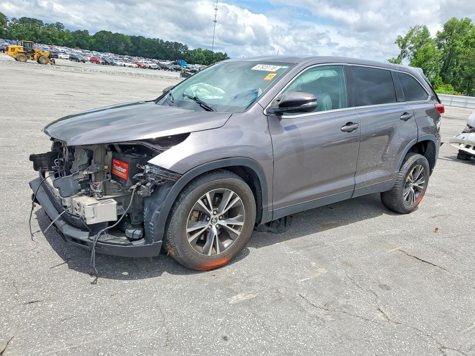 TOYOTA HIGHLANDER 2019 with VIN 5TDZARFH3KS042281 - Photo from auction