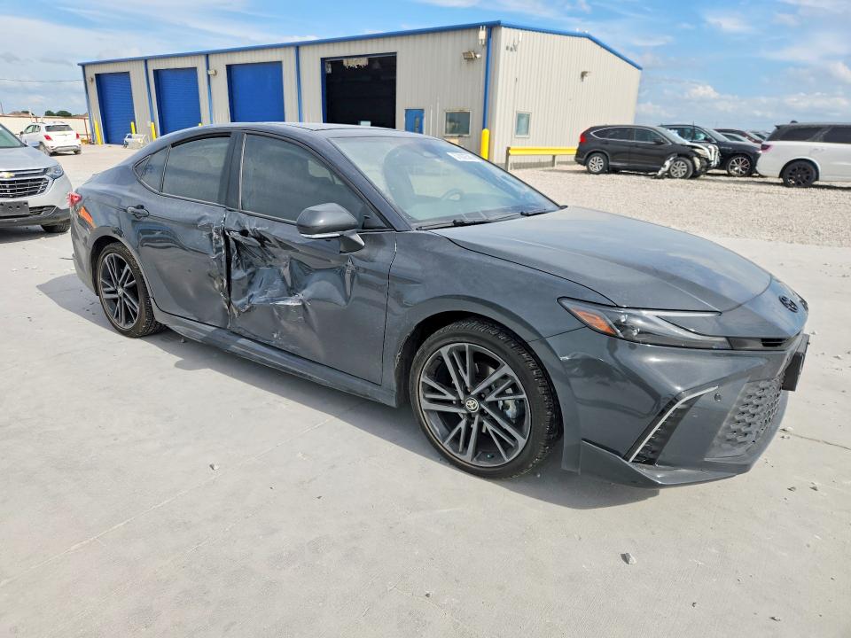 Photo 4 from auction – 2025 TOYOTA CAMRY with VIN 4T1DAACK4SU589059