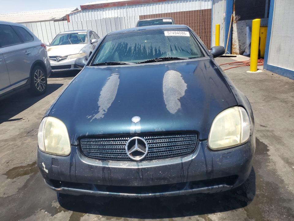 Снимка 5 от търг – 1998 MERCEDES-BENZ SLK с VIN WDBKK47F3WF019442